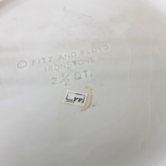 FITZ & FLOYD Round Covered Casserole Dish Garden Basket Vege - Picture 10 of 10